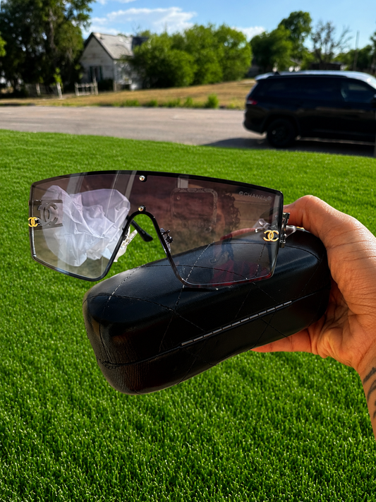 c h a n e l sunnies