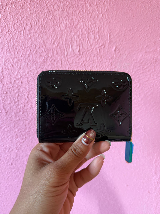 Black wallet